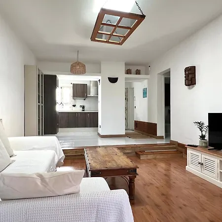 Oasis En Lanzarote * Costa Teguise