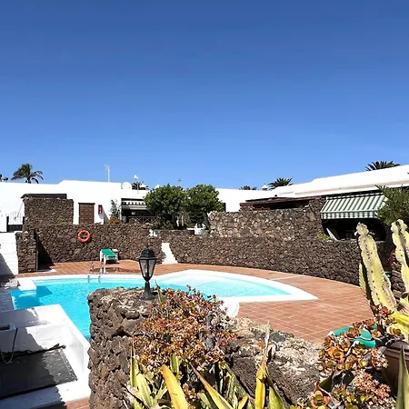 Oasis En Lanzarote * Коста-Тегисе