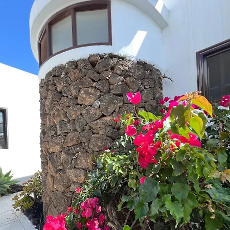 Oasis En Lanzarote * コスタ・テギセ